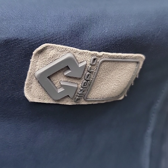 Men's Nike Pro Shirts - Picture 4 of 6